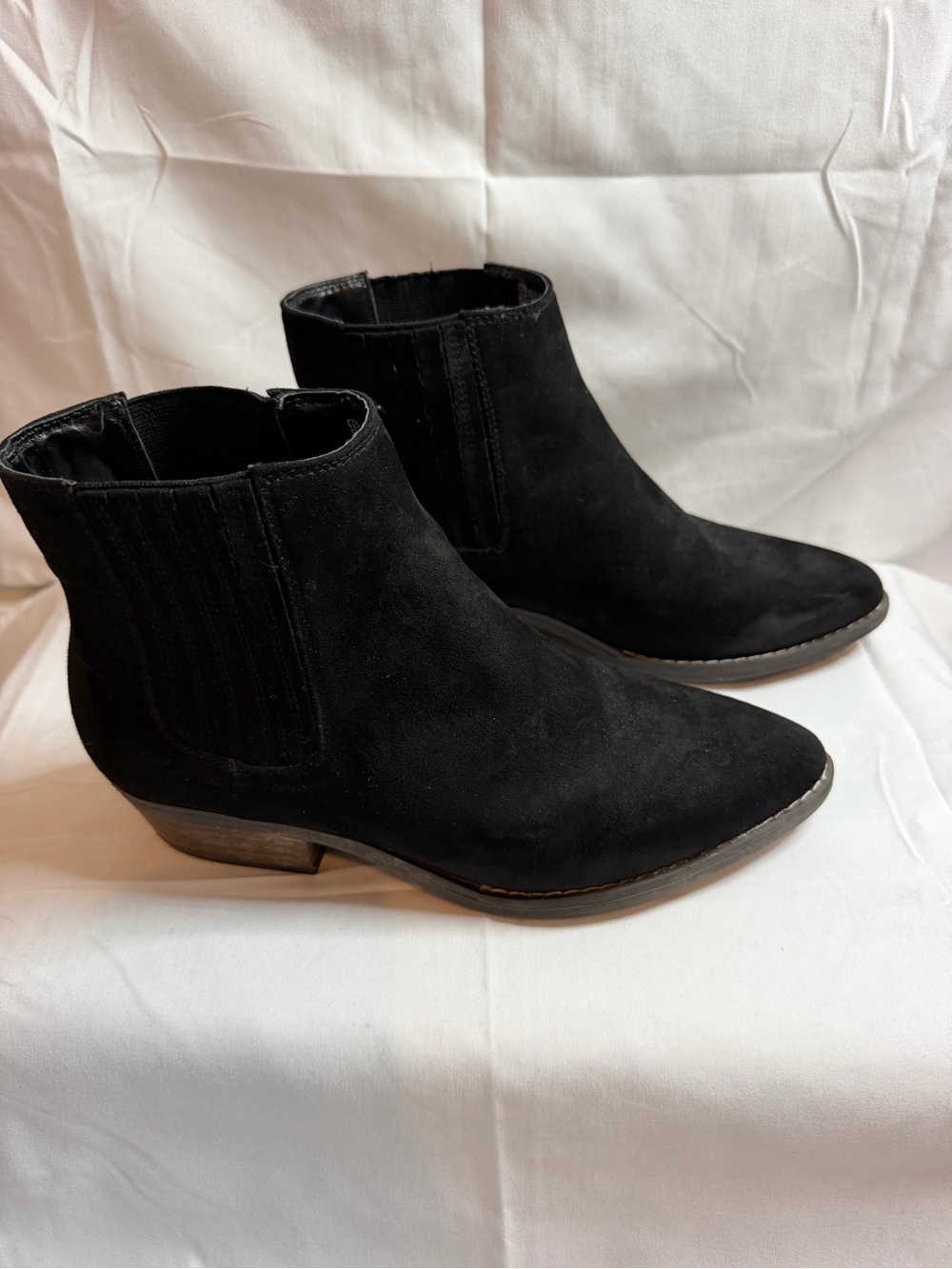 Women's Black Suede Ankle Boots - Classic Chelsea Style
